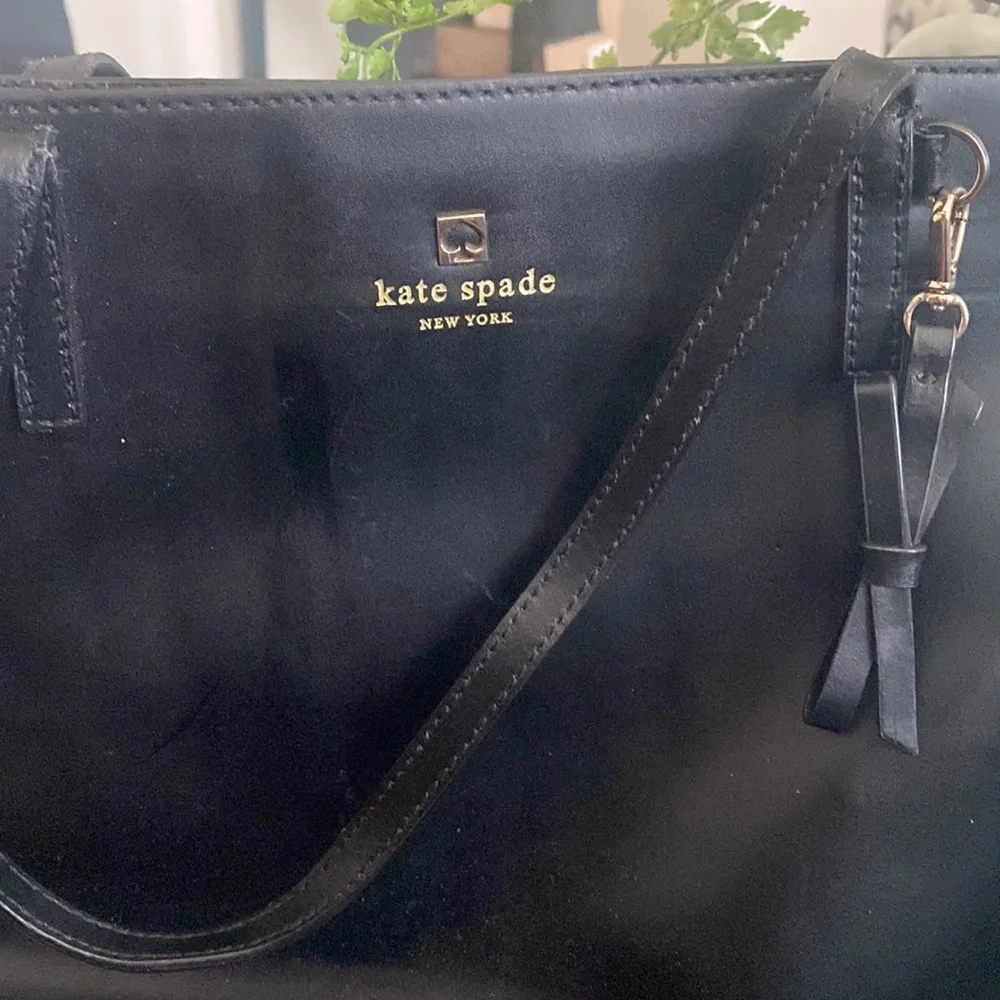 Kate Spade Tote - Picture 2 of 7